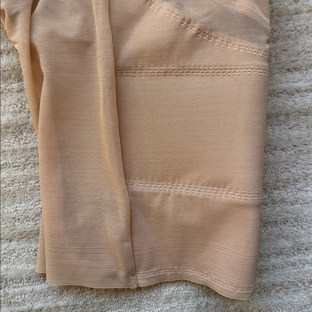 NWT Honeylove Sculptwear Super Power Short Nude Size Small - Picture 8 of 16